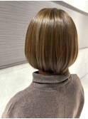 大人可愛い20代30代40代アッシュショートボブ丸みショート