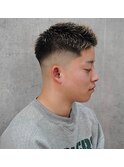 アップバング×ツーブロックショート
