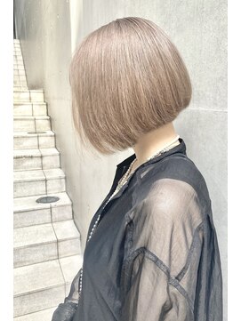 ディア(.eer) ミルクティーブラウン#マロンベージュ＃刈り上げボブ