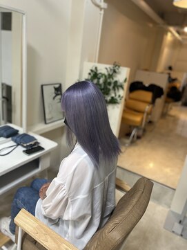 カリーナ(CARINA) ハイトーンカラー/ラベンダーカラー