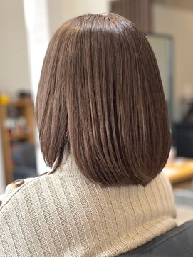 アトリエコア(Atelier Coa) ミルクティーベージュカラーくびれヘアグレージュカラー韓国