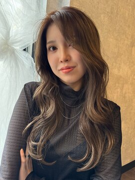 エーラ(Ala) グレージュ