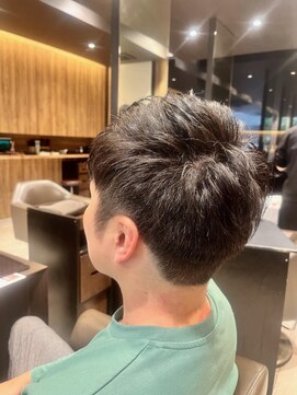 アイフィールアヴェダ 船堀店(i feel AVEDA) 【中村】女子受けモテヘア♪束感ツーブロックショート