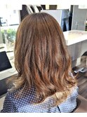 無造作ウェーブゆるふわロングブリーチなしカラー大人可愛い