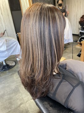 フィール ヘアー(feel hair) レイヤーアンブレラ