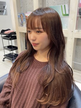 ヘアアンドメイク シークネクスト(HAIR&MAKE SeeK NEXT) レイヤーカット/透明感ベージュカラー