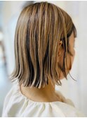 ダブルカラーショートボブインナーカラーハイライトケアブリーチ