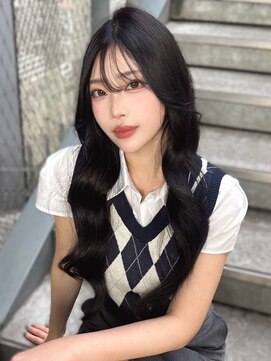 ユーフォリア 渋谷グランデ(Euphoria SHIBUYA GRANDE) ブルーブラック ブルベ 韓国ヘア シースルーバング 透明感カラー