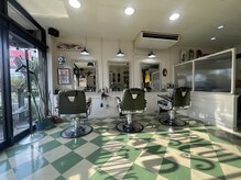 一人一人の個性をいかしたヘアスタイルはお任せください