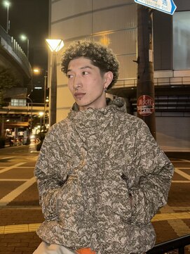 カイ(X) ショートアフロ