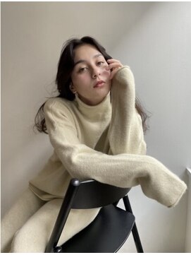 エイチ 梅田(H) タッセルボブショートウルフくびれボブミディアムベリーショート