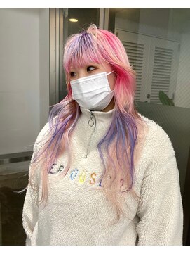 オーン 渋谷(OOn) ピンク、パープルのゆめかわデザインカラー