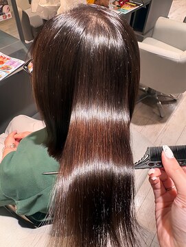 ユナイテッドビューティーウェストコースト(UNITED BEAUTY WEST COAST) 髪質改善カラー/艶髪こっくりブラウン/ストレート