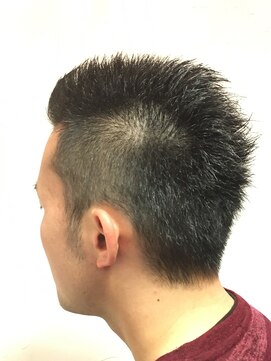 ヘアースタジオ ラスト(HAIR STUDIO LAST) メンズショートカット サロンスタイル