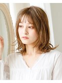 ハイトーンベージュとシースルーバングでモテヘア