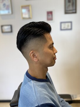 ビギンプラス(BEGIN +) スキンフェード