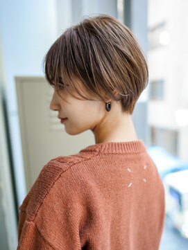 ギークス(GEEKS) 【GEEKS渋谷】ショート/40代50代60代/透明感カラー/ベージュ