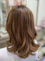 一百合 くびれミディアム