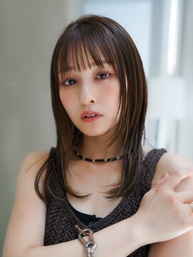 ギークス(GEEKS) 【GEEKS渋谷】黒髪ロング/顔周りレイヤー/冬カラー/艶グレージュ