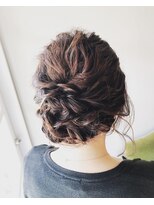 ヴァロ(valo)&nbsp;＊【valo】ミディアムヘアアレンジ＊