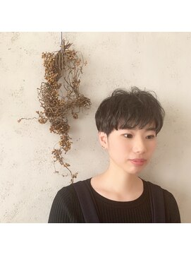 クリニー(klinik+RGB) クセっ毛ショートヘア