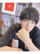 リップス 表参道店(LIPPS)&nbsp;カットで作る束感！黒髪無造作2ブロックマッシュ