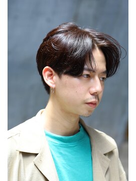 アットラブ バイ ベル(at'LAV by Belle) サラっと決まるセンターパートマッシュ