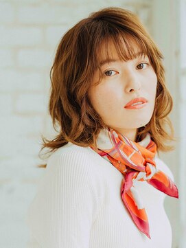 アマリス(Amaris) ゆるふわウェーブ外ハネボブ20代/30代/40代/50代/庭瀬