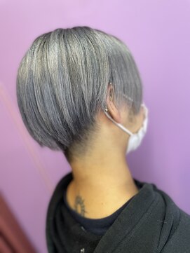 アンリップ ジー(salon unripＧ) h.i シルバー