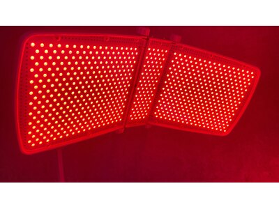 赤色LEDコラーゲンライトを使用して細胞を活性化させます