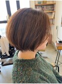 20代30代40代大人かわいいマロンベージュ前下がり奥行きショート