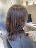 ウイバイファースト(u'i by first)&nbsp;上品ツヤ感レイヤー