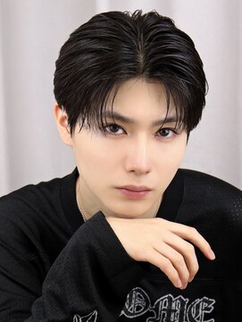 ザサードヘアー 船橋(THE 3rd HAIR) シースルーショートセンターパート