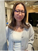 明るめアッシュ　ミディアムロング