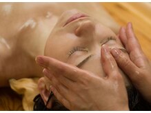 ボタニカル(Botanical)の雰囲気（思考を手放して、ただ感じる。脳が休まるヘッドセラピー。）