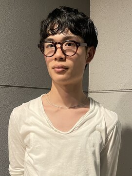 ヘアーアイストゥーレ(HAIR ICI TRE) メンズカットメンズパーマニュアンスパーマシャドウパーマ