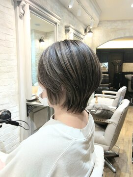 シェノン(chainon) ショート×レイヤーカット