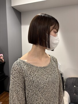 キャパ セントラル 天神 大名店(CAPA central) 【RURI】10代20代/切りっぱなしボブ/グレージュ/福岡天神
