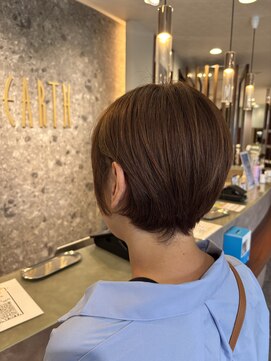 アース コアフュールボーテ 北小金店(EARTH coiffure beaute) 大人のショートスタイル