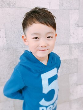 アムールマヤ キッズ男の子ショートカット