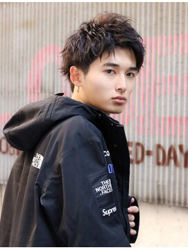 ネイビー(NAVY) 短髪×スパイラル ワイルドアップバング ストリートショート