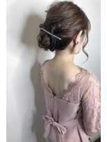 モルニ(MORNI)&nbsp;シルキーべージュ_マロンベージュ Aラインボブ かきあげ