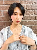 大人可愛いスッキリショート×ダークカラー