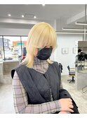 10代20代ハイトーンカラーツヤ髪スタイルブリーチ髪質改善