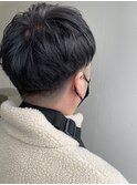 ダークグレー