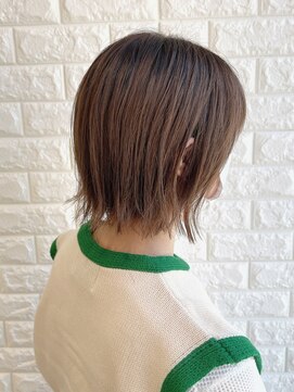 クイントネオリーブ 自由が丘正面口店(quint:neolive) 斜めバング/グレージュカラー/シルキーベージュ/自由が丘