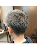 【40代・50代向け】グレイヘアショートスタイル