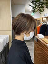 リラ バイ クオーレ(LIRA by CUORE)&nbsp;ナチュラル大人ショート