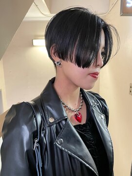 ソイ 下北沢(soi) 【husky】刈り上げセンターパート/ダークトーン/メンズライク