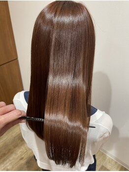 ラグーンリトリート(LAGOON Retreat)の写真/悩めるクセやうねりを解消！柔らかく違和感のないナチュラルストレートに☆憧れの美髪を叶える♪